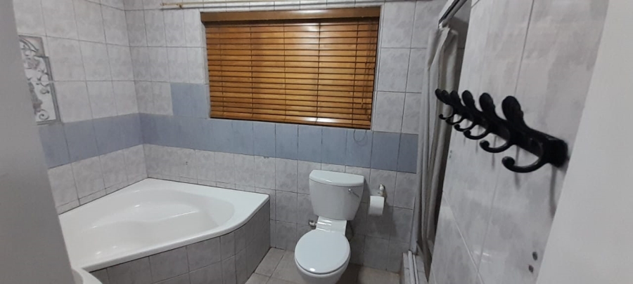 4 Bedroom Property for Sale in Protea Park North West